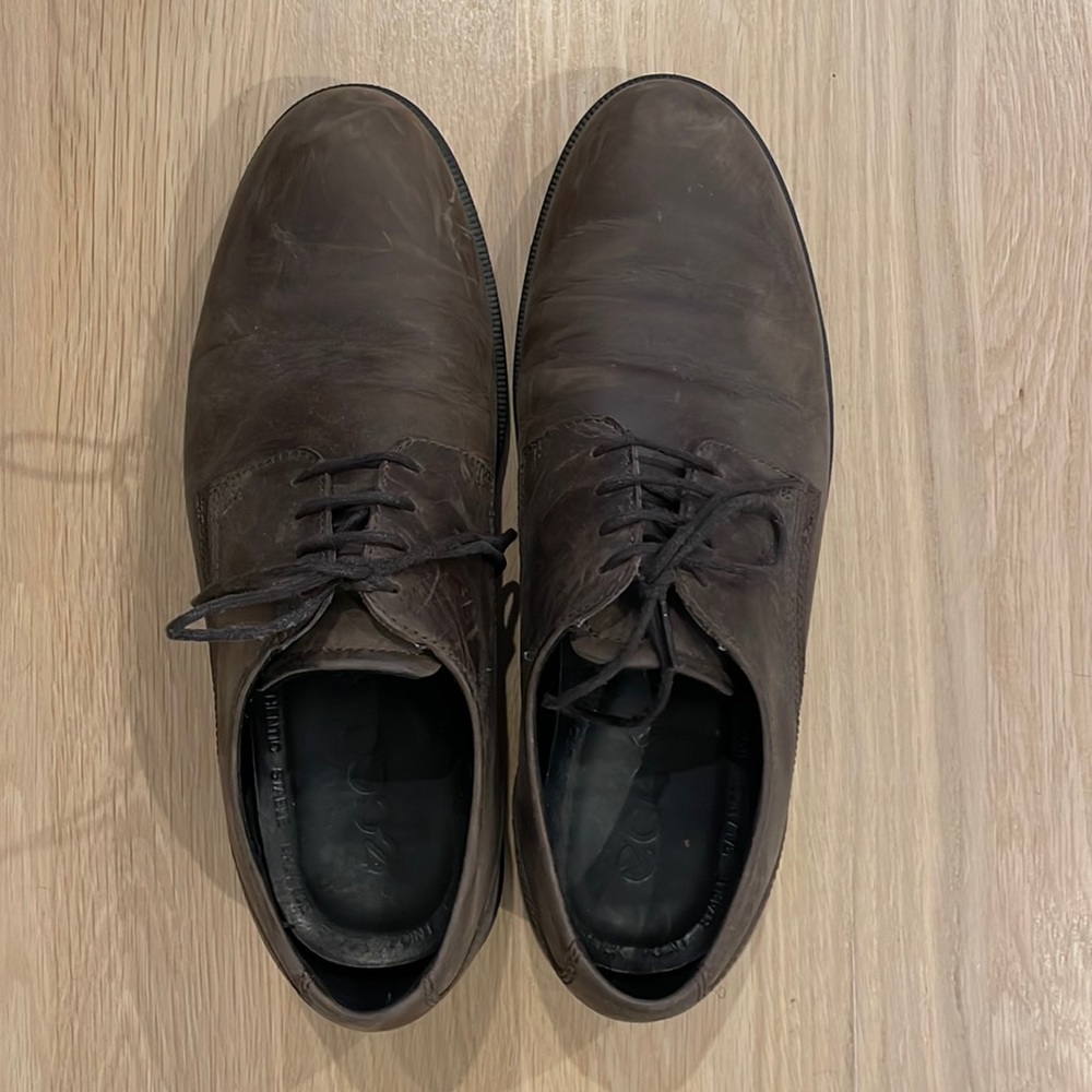 Ecco size 43 worn only a few times